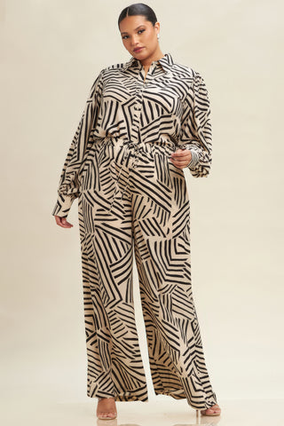 PLUS ABSTRACT BLOUSE PANT SET